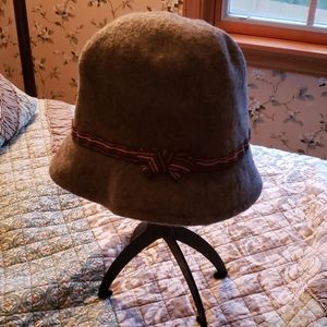 Woman's wool hat